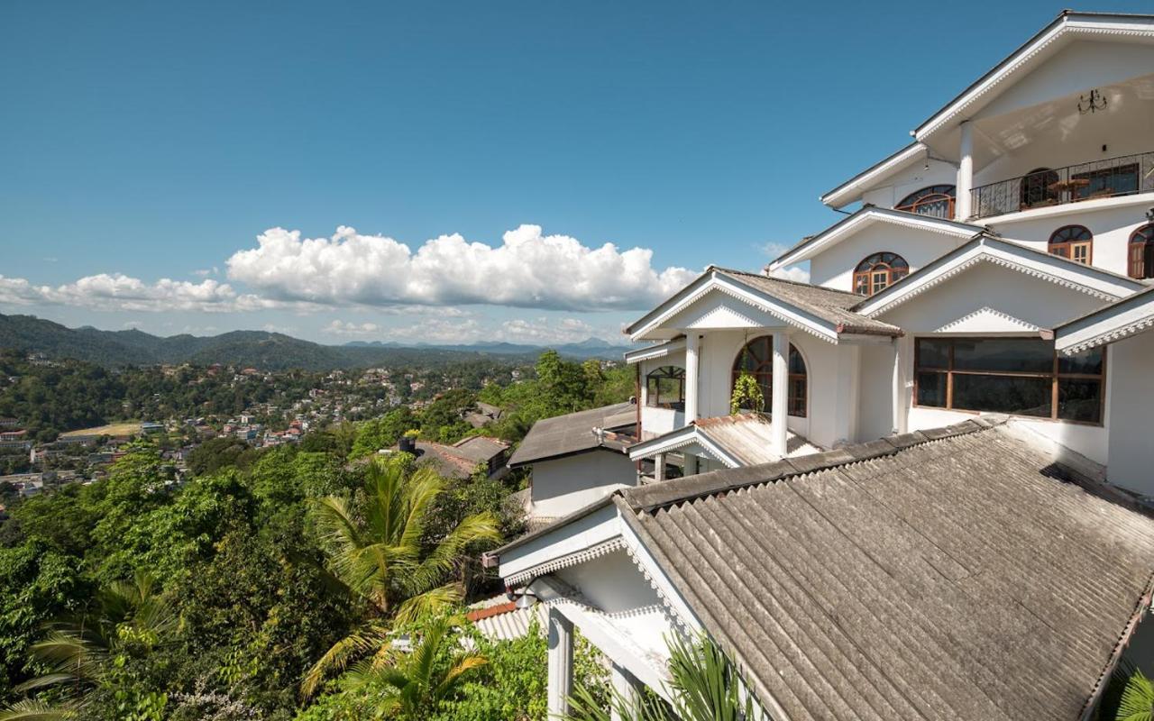 Hotel Ceylon Breeze Kandy Exterior foto